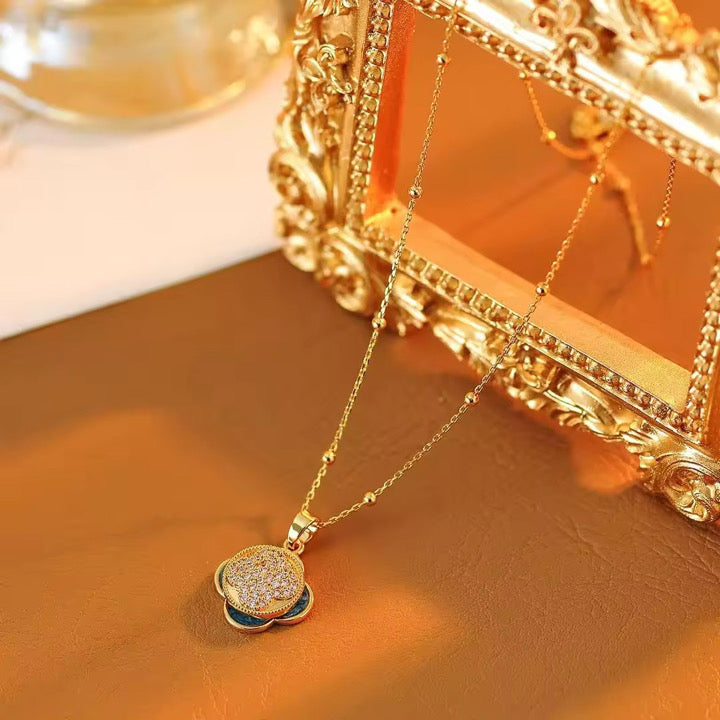 Rotatable Circle Flower Necklace